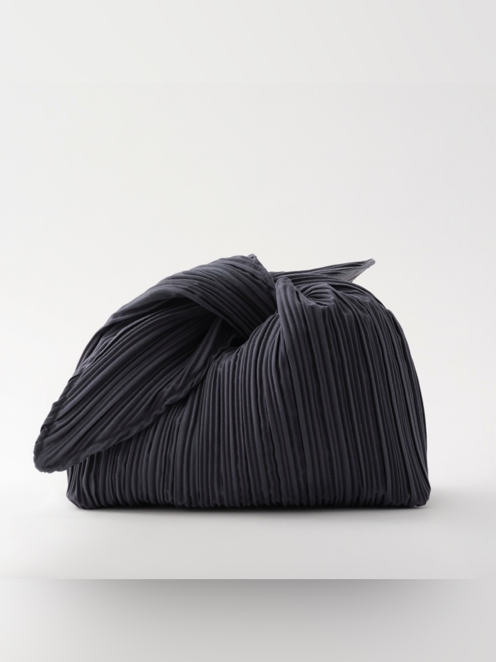 Merit Signature Bag